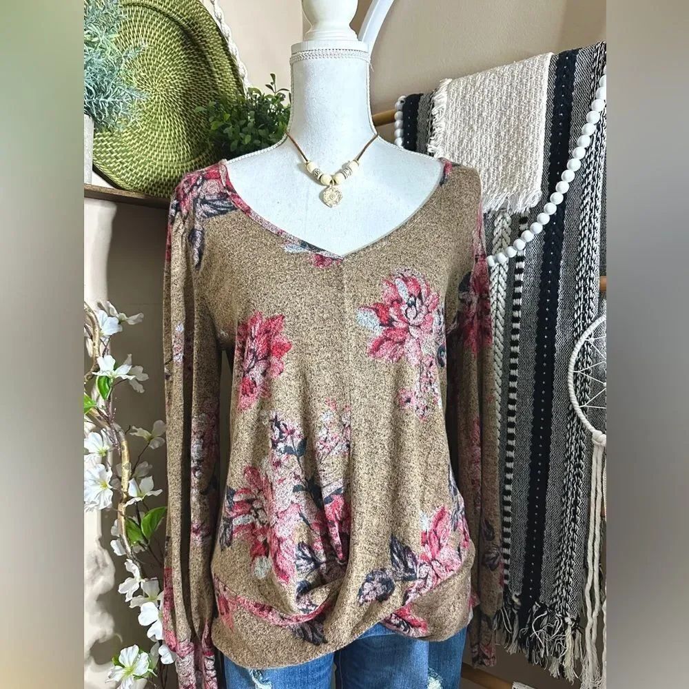 Maurice’s Super Soft Floral Puff Shoulder Long Sleeve Front Twist Blouse